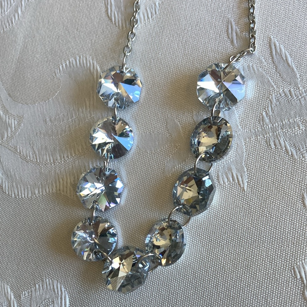 NWT MY STYLE st/lg. cut glass beads on st chain necklace.               $10